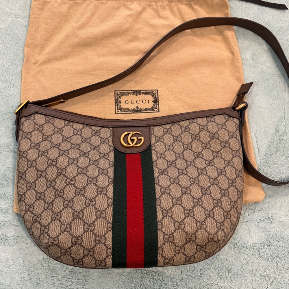 Gucci Ophidia Small Shoulder Bag